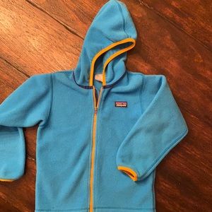 Patagonia fleece hooded jacket- size 5T